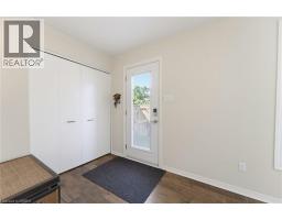 89 DUNDAS Street - 27