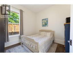 89 DUNDAS Street - 29