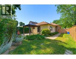 89 DUNDAS Street - 36