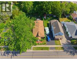 89 DUNDAS Street - 5
