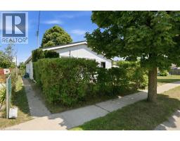 8 RUSSELL Street - 17