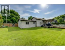 17 AMELIA Street - 32