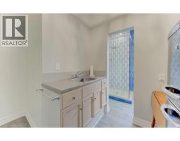 17 AMELIA Street - 40