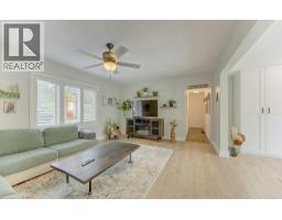 17 AMELIA Street - 8