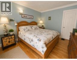 49 PALMERSTON Avenue - 10