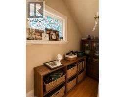 49 PALMERSTON Avenue - 8