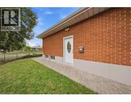 2 FRONTENAC Avenue - 37
