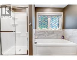 584616 BEACHVILLE Road - 11