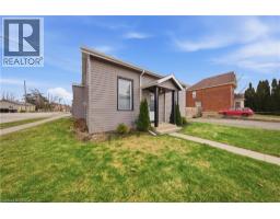 64 RICHARDSON Street - 2