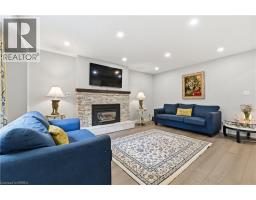 512 HAWTHORNE Crescent - 16