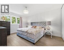 512 HAWTHORNE Crescent - 25