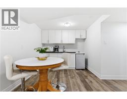 512 HAWTHORNE Crescent - 32