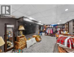 60 PARK Road N - 16