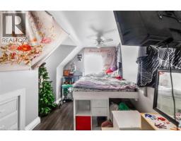 60 PARK Road N - 9