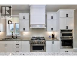 76 GRANDVILLE Circle - 12