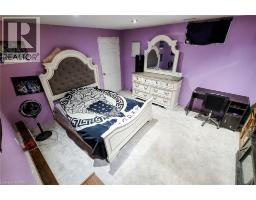 6 BAYLY Drive - 21