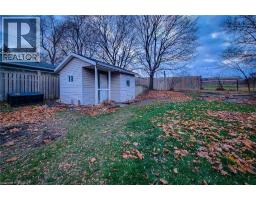 6 BAYLY Drive - 31