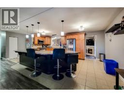 6 BAYLY Drive - 6