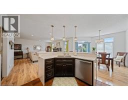 424 LAKEVIEW Drive - 14