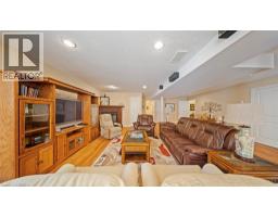 424 LAKEVIEW Drive - 30