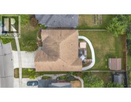 424 LAKEVIEW Drive - 4