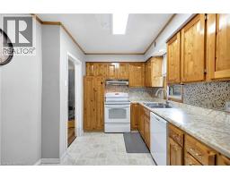 371 OTTAWA Street S - 14