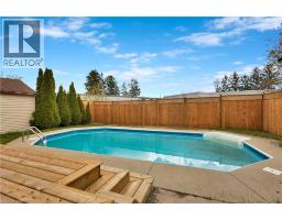 371 OTTAWA Street S - 39