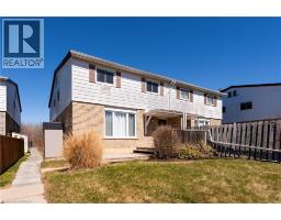 24 OAKHILL Drive UnitNo. C - 3