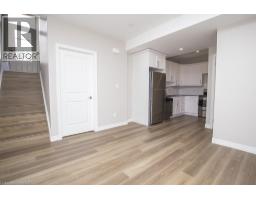 355 WELLINGTON Street - 6