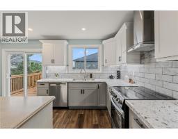 4 DOWDEN Avenue - 14