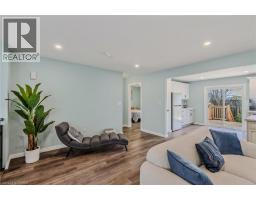 4 DOWDEN Avenue - 8