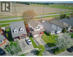 25 ANASTASIA Crescent - 34