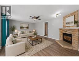 44 LAWRENCE Street - 23