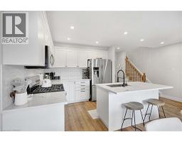 35 GAYDON Way - 12