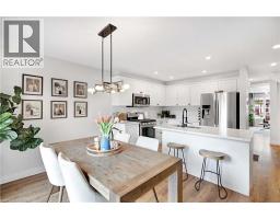 35 GAYDON Way - 16
