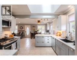 36 CRANDELL Avenue - 12