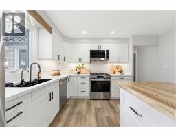 24 MAGNOLIA Street - 12
