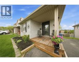 37 ANASTASIA Crescent - 37