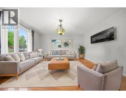 37 ANASTASIA Crescent - 6