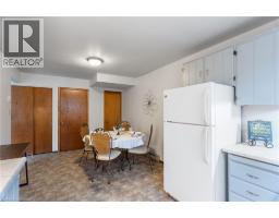 18 OAKHILL Drive UnitNo. 12B - 16