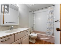 18 OAKHILL Drive UnitNo. 12B - 27