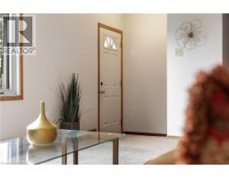 18 OAKHILL Drive UnitNo. 12B - 4