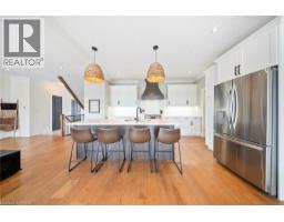 192 GIBBONS Street - 8