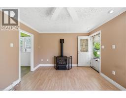 121 WILKES Street - 7