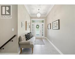 4 LYNNDALE Road - 5