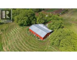 149 COCKSHUTT Road - 10