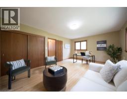 709 NELSON Street W - 24