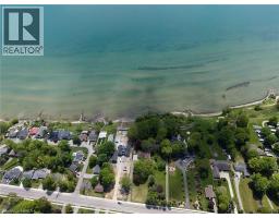 709 NELSON Street W - 48