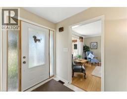 207 ROBINSON Road - 2
