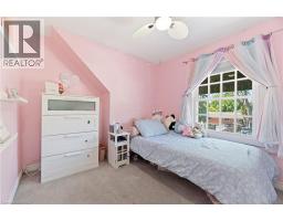 405 WELLINGTON Street N - 17